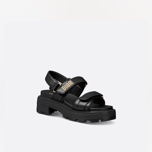 Dioract Platform Sandal
Black Lambskin KCO016LAB_S900